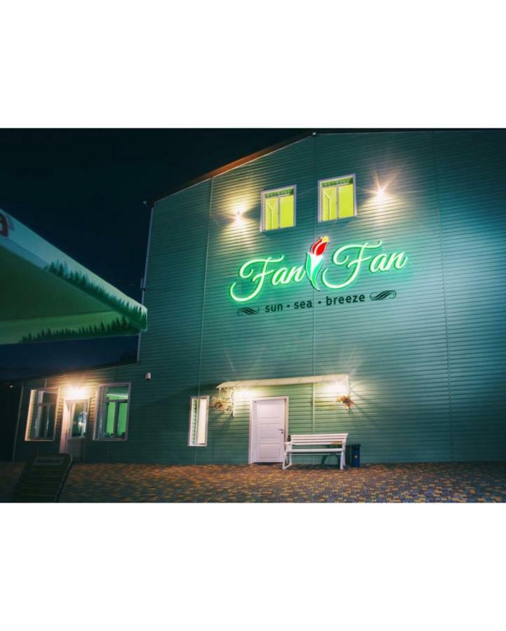 Fanfan Hotel Odesa Exterior foto