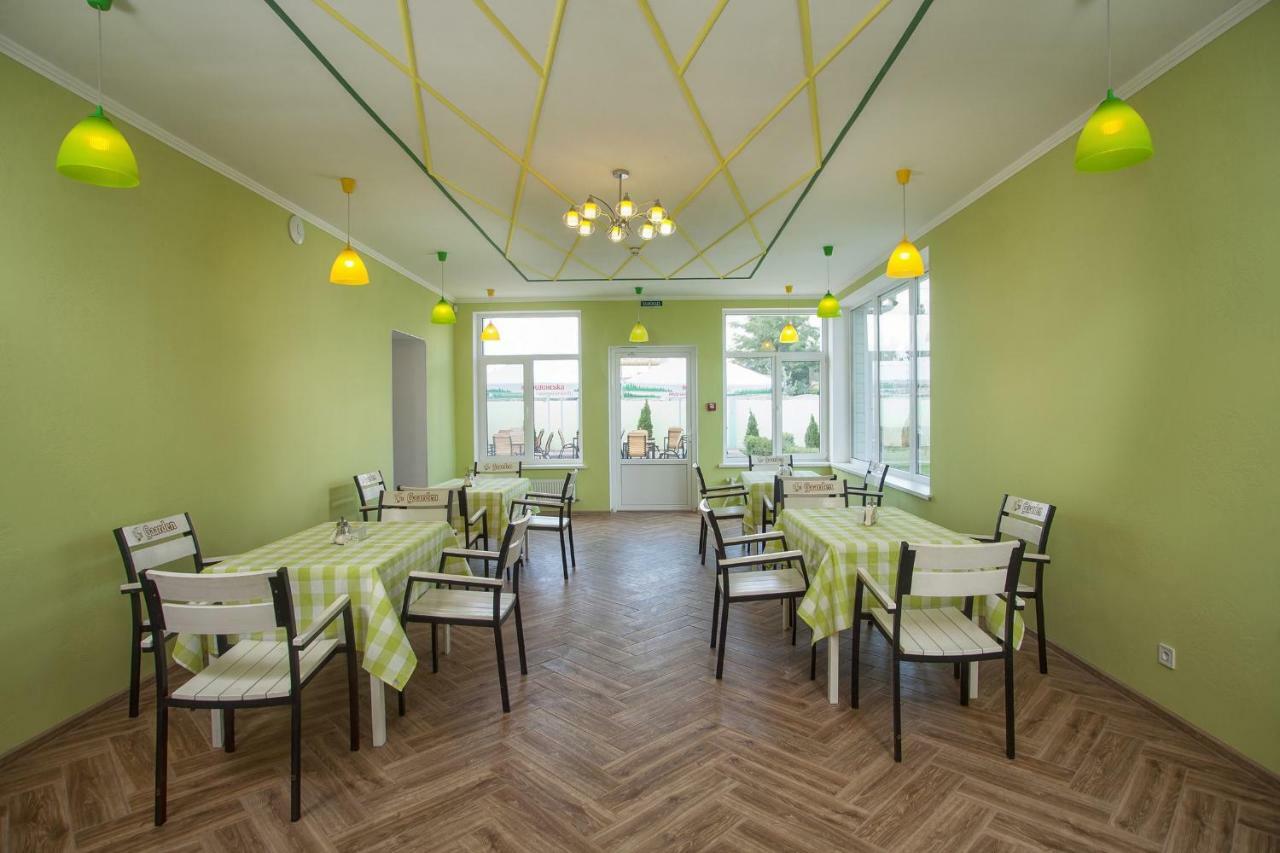 Fanfan Hotel Odesa Exterior foto