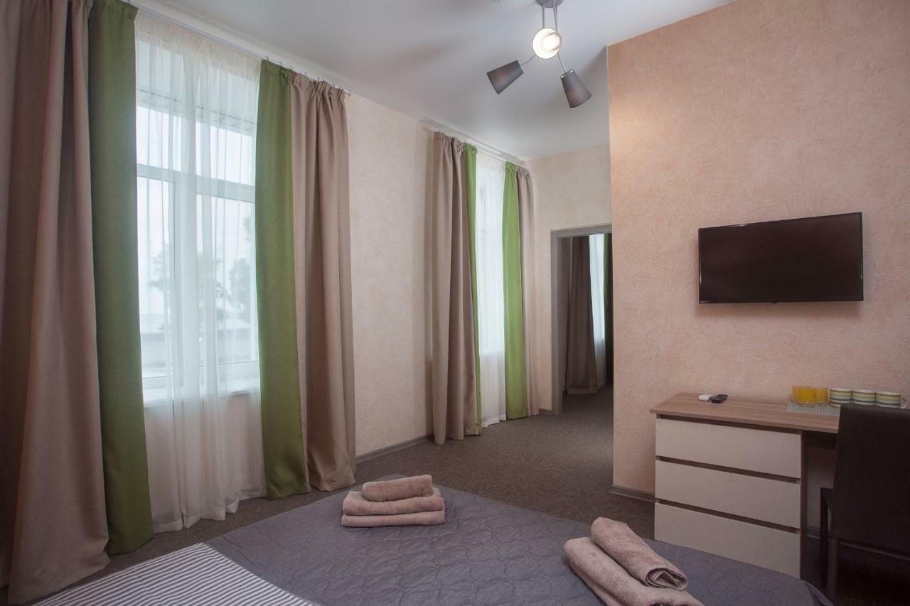Fanfan Hotel Odesa Exterior foto